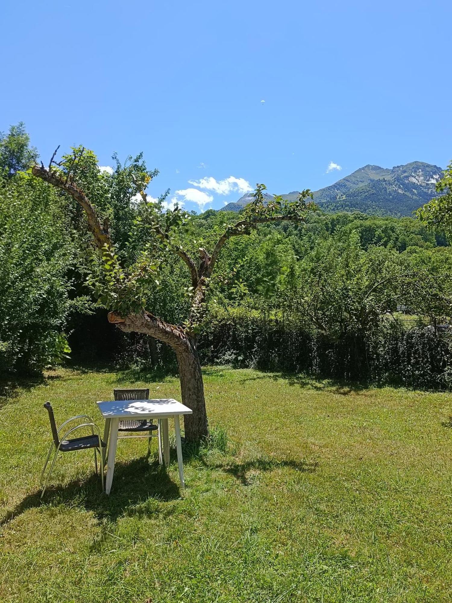 L'Imprevu Saint Lary Soulan Hotell Exteriör bild