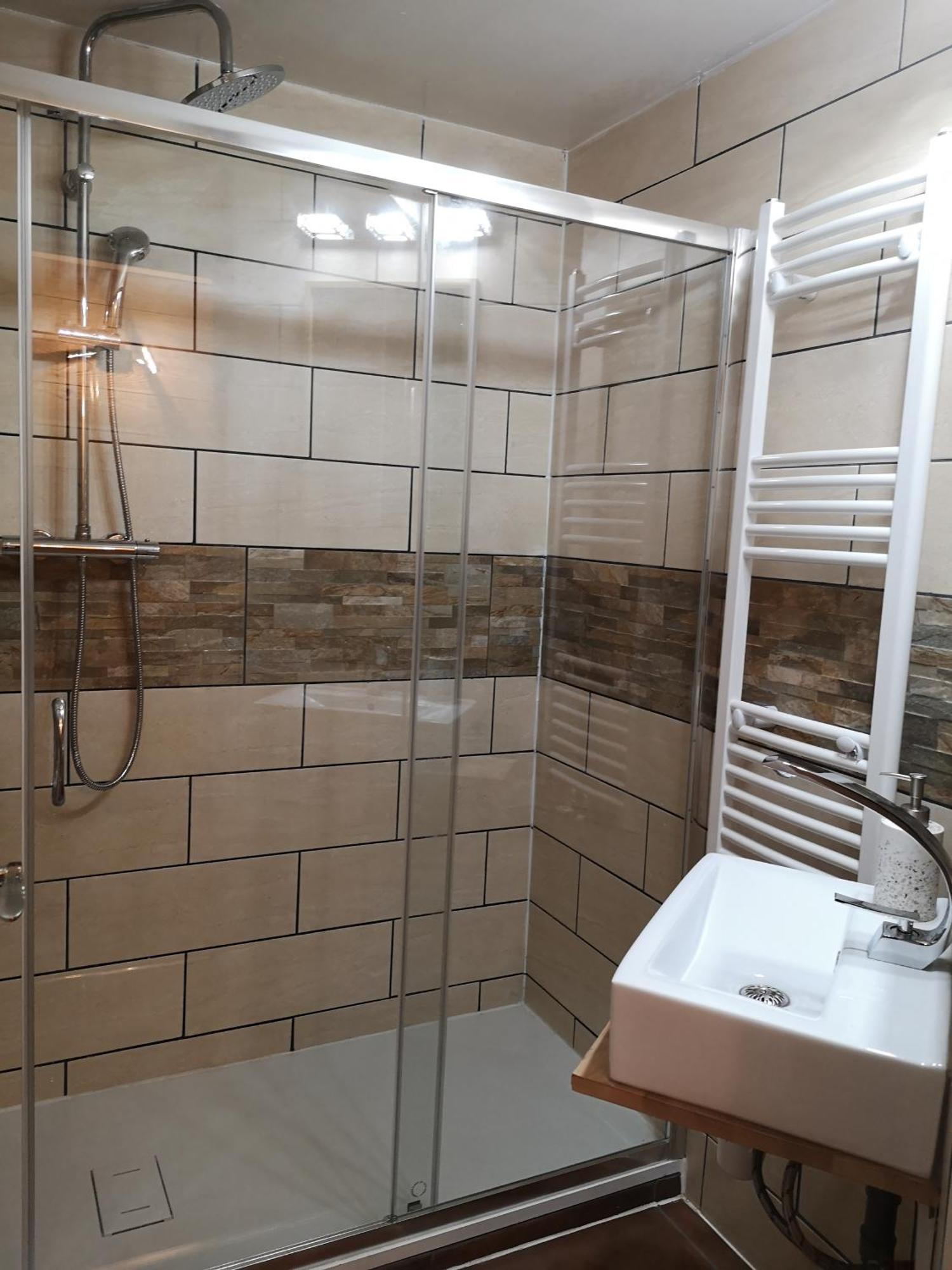 L'Imprevu Saint Lary Soulan Hotell Rum bild